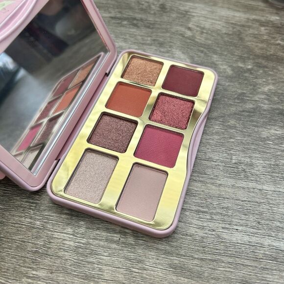 Too Faced Let's Play Mini Eye Shadow Palette - Picture 6 of 7